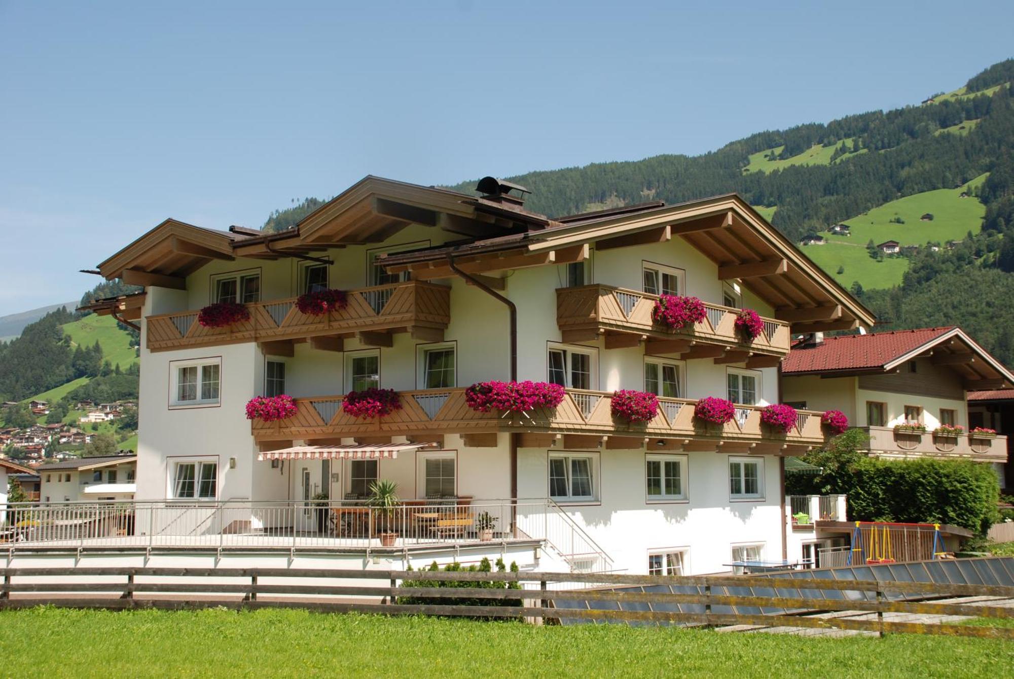 Appartements Olympia Mayrhofen Exterior photo